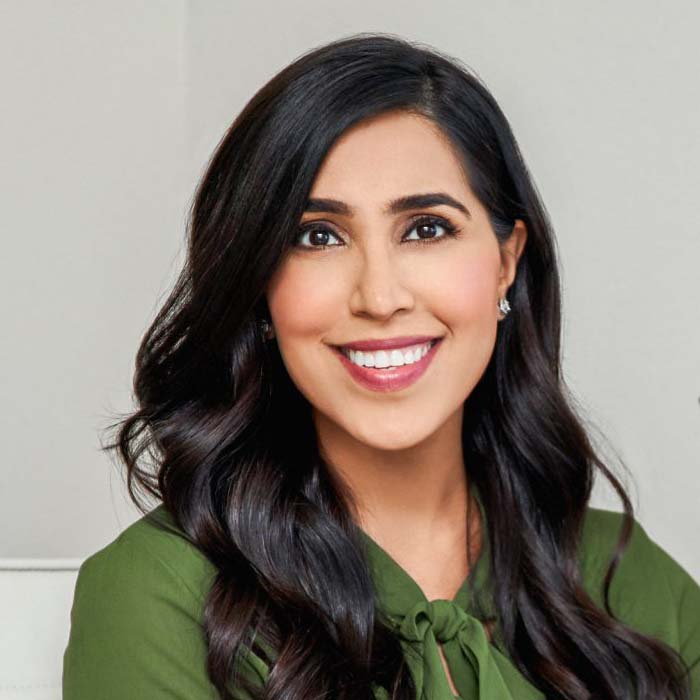 Zermina Akbary